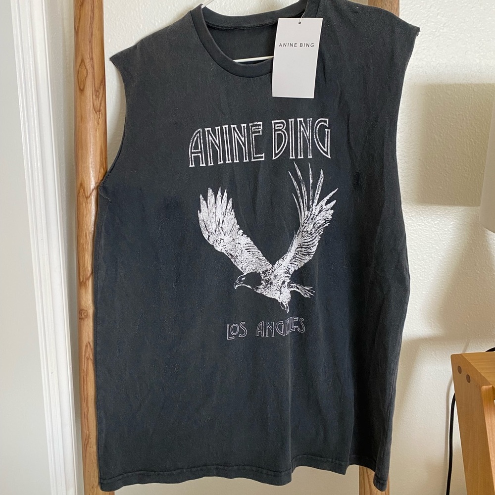 Anine bing lili tee eagle in medium-large. Tags. Sleeveless.
